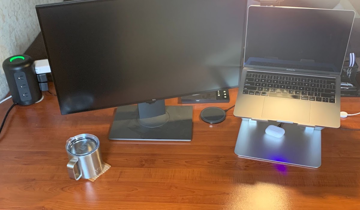 Harut Desk